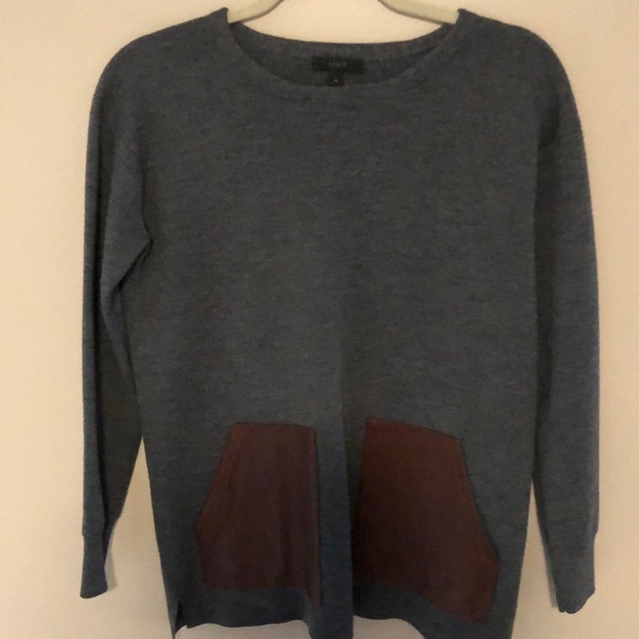 J.Crew grey with tan leather pocket sweater Size XS - Picture 2 of 5